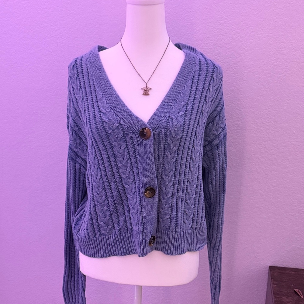 Hooked Up by IOT Soft Blue Knit Cardigan